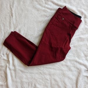 Maurices Cropped Pant; Dark Red; Large